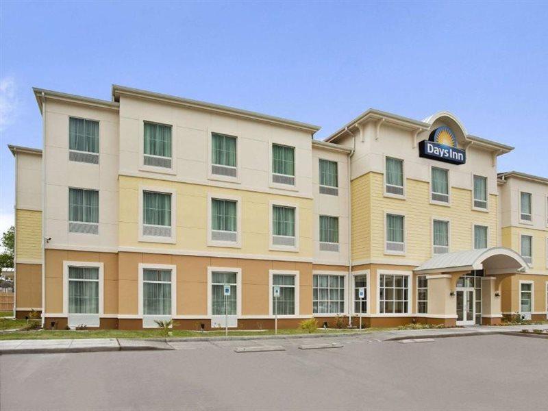 Spark By Hilton Victoria Виктория Екстериор снимка